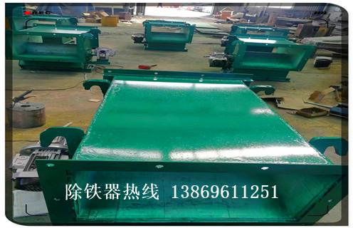 管道式除鐵器，黑龍江管道式除鐵器哪家好_遠力黑龍江管道式除鐵器哪家好應(yīng)用安裝示意圖型12000高斯_可定制工作原理